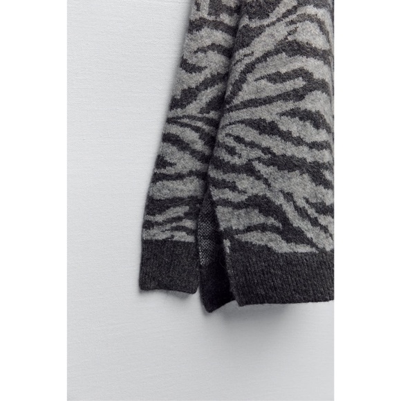 NWT Zara ANIMAL JACQUARD WOOL AND ALPACA BLEND SWEATSHIRT - Picture 7 of 7